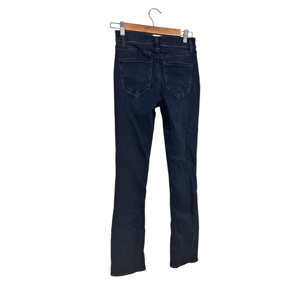 Express Skyscraper Mid Rise Dark Wash Women's Jeans Size 2 Vented Hem Mid Rise - Picture 3 of 10
